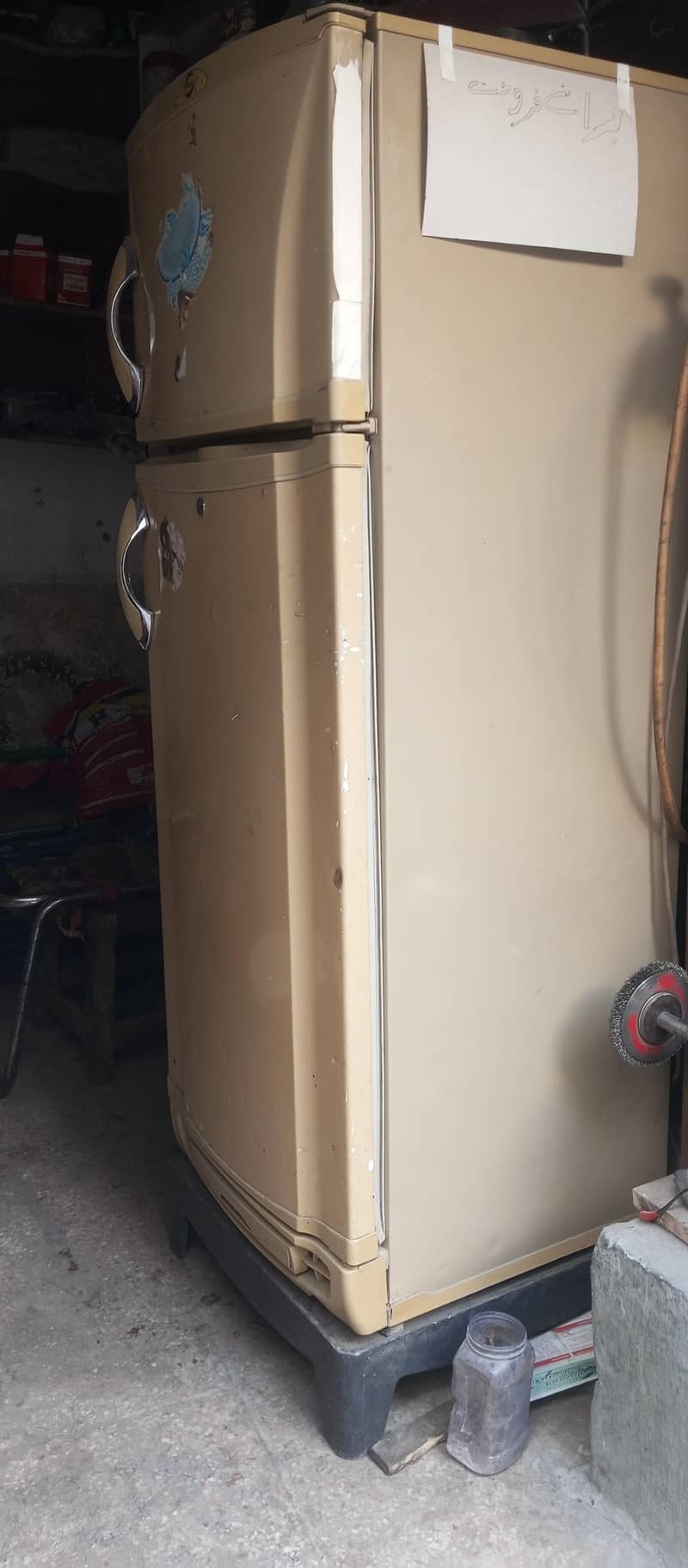 Refrigerator 0