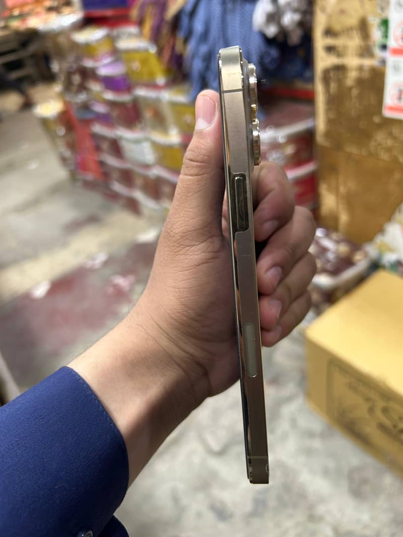 iphone 13 pro max 3