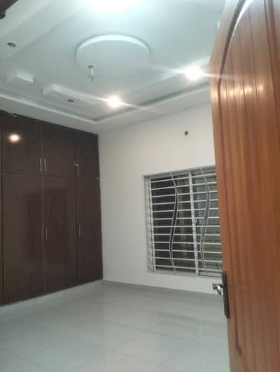 10 Marla Double Storey House For Rent Model Town B Block
