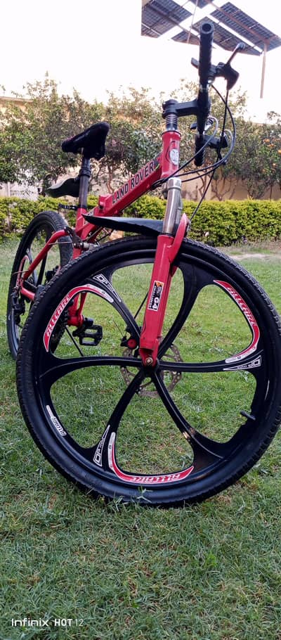Land Rover Folding  Gear Byicycle   Condition 10/10