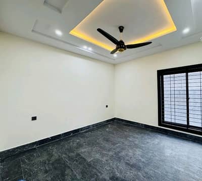 Prime Location A Centrally Located House Is Available For sale In Master City Housing Scheme