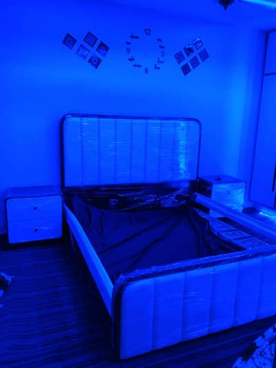King size bed with side table new