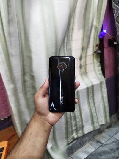Vivo y51 4gb 128gb total original ha good condition only mobile