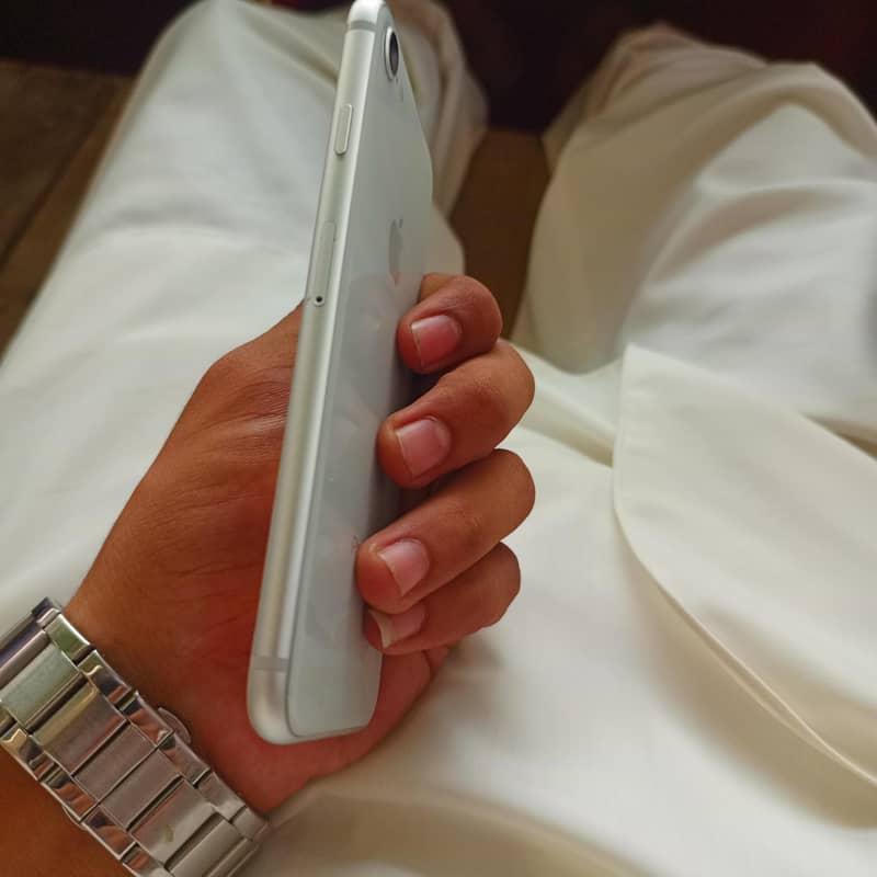 iPhones 8 1