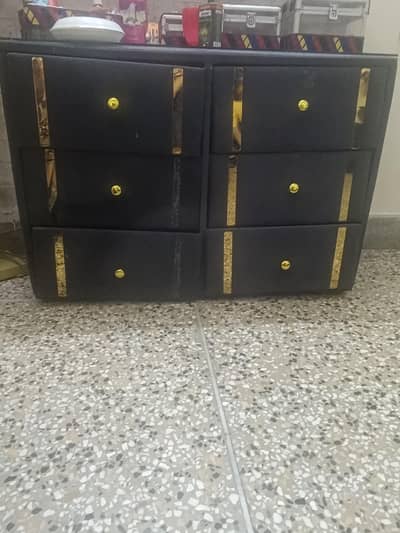 6 drawers in cabinet for house hold items