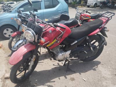 Yamaha YBR125G in very good condition.