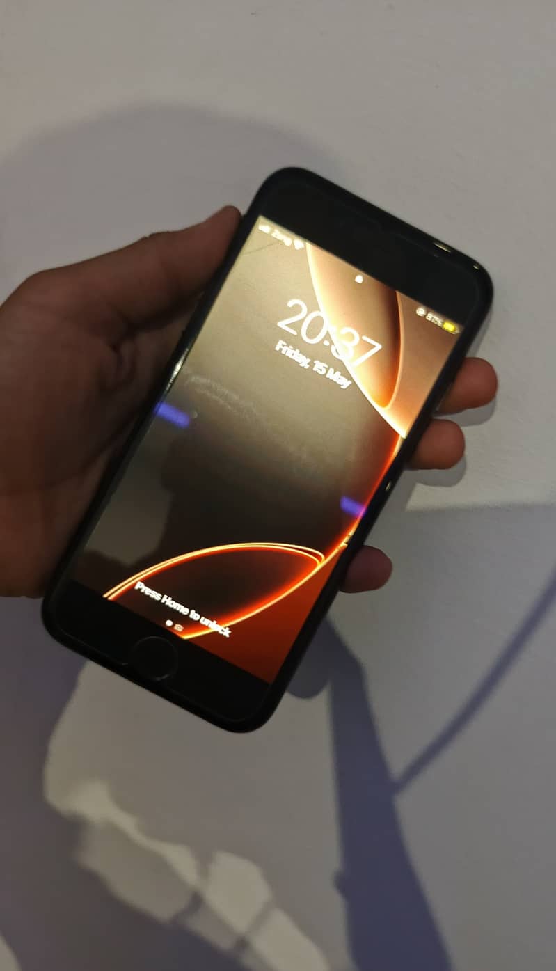 iPhone 7 2