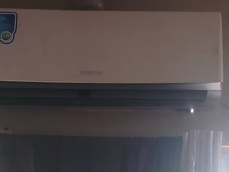 Split Air Conditioner 0