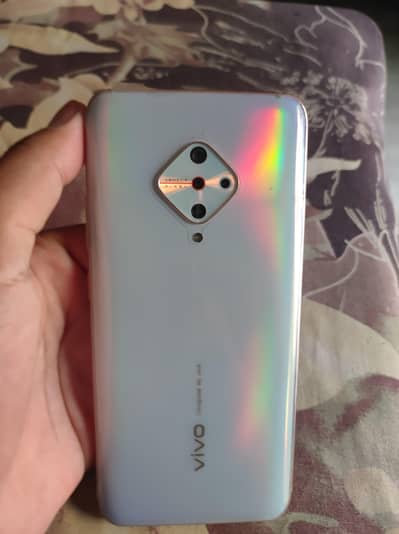 Vivo Y 51