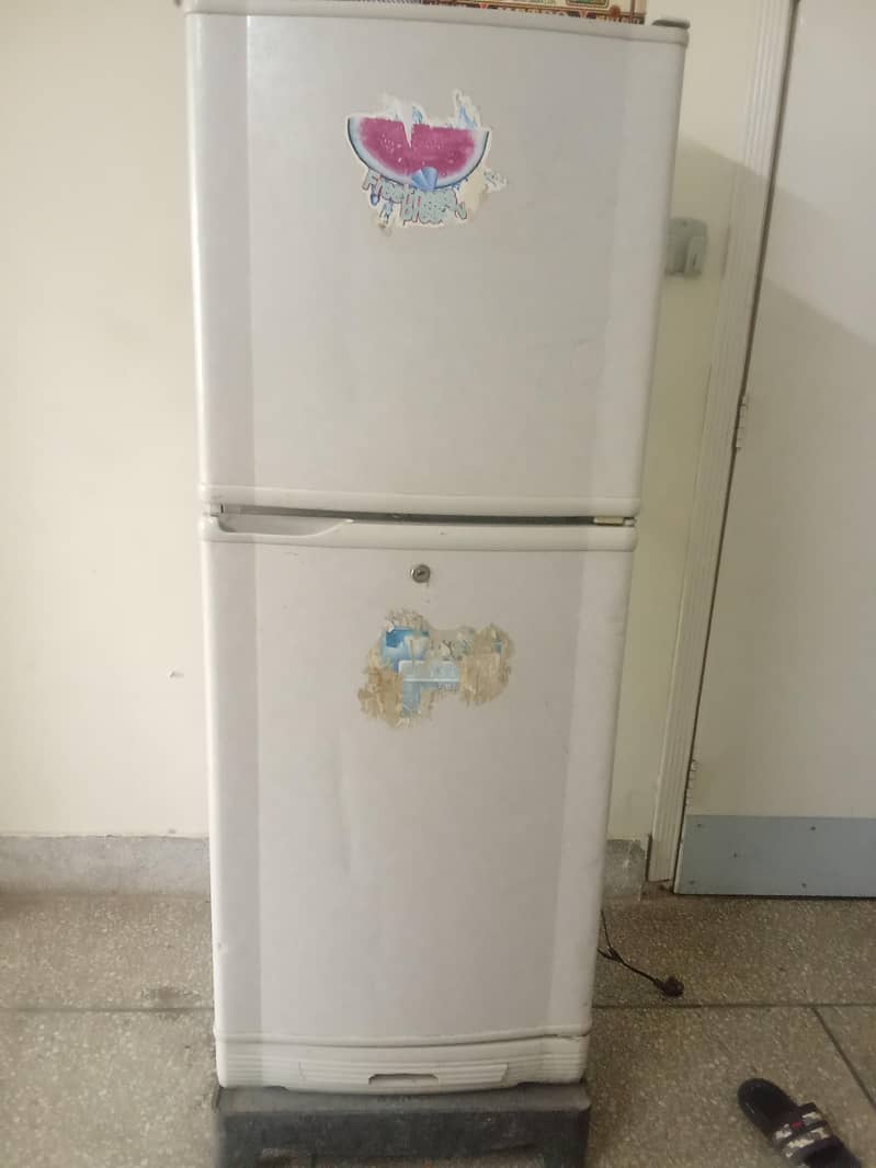 fridge 0
