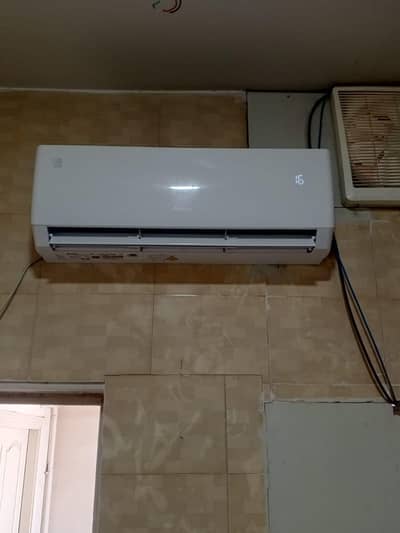 required helper and technition for air conditioning work