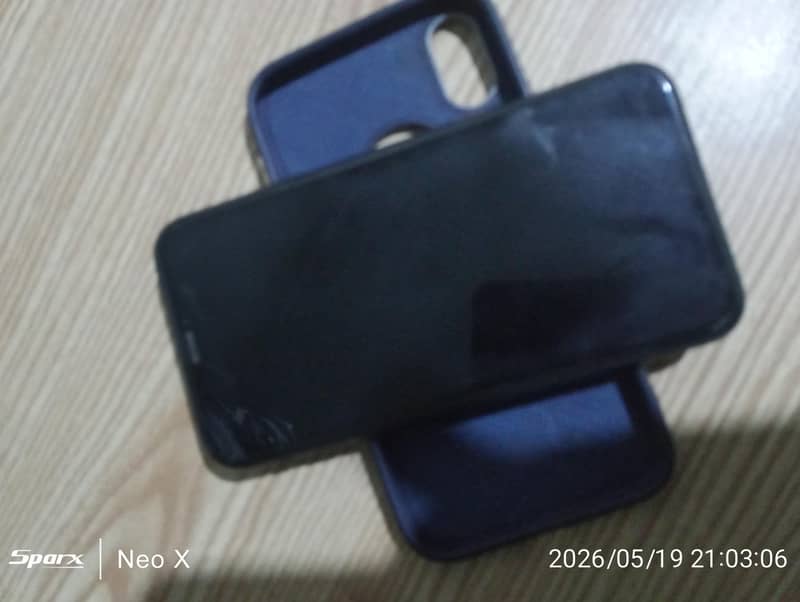 iphone XR 1