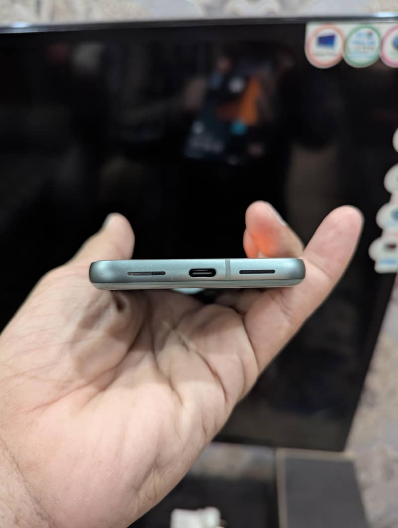 google pixel 8 3