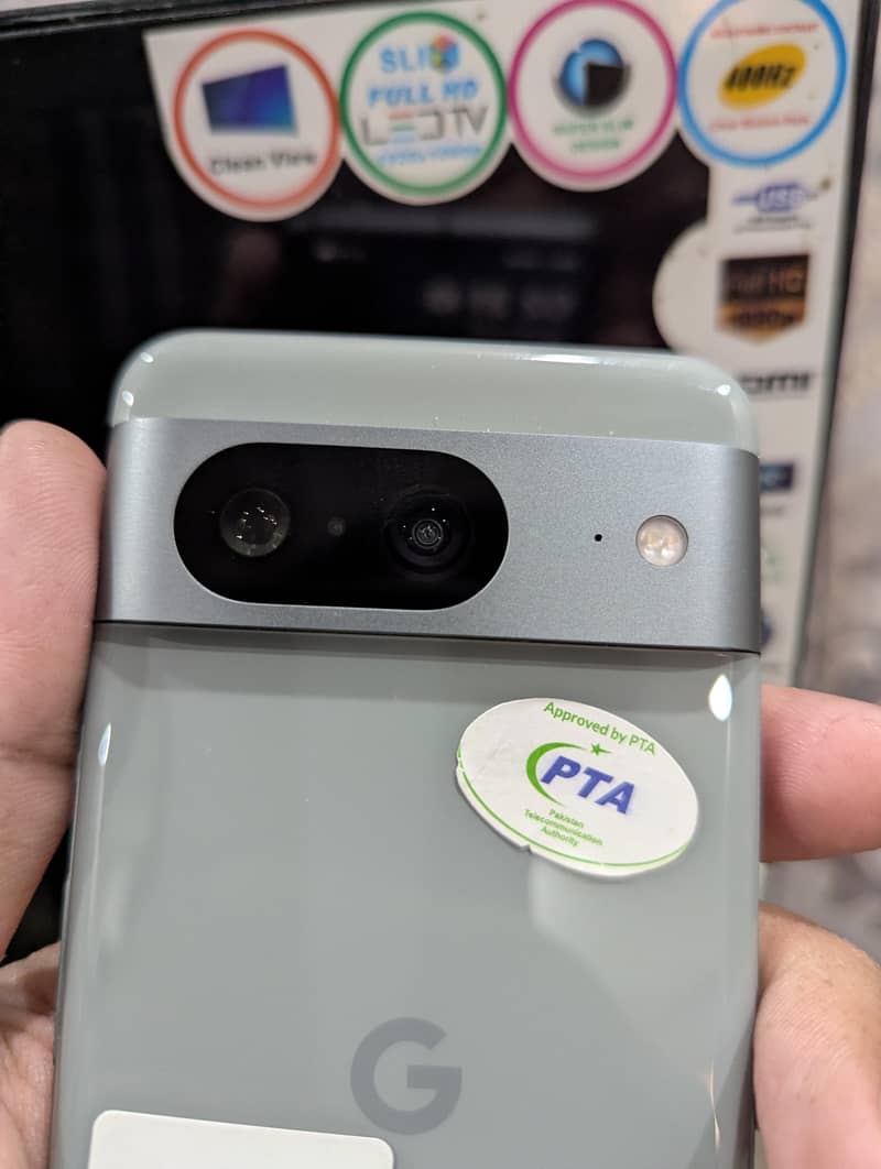 google pixel 8 4