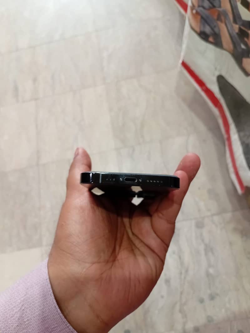 iPhone 14 Pro 1