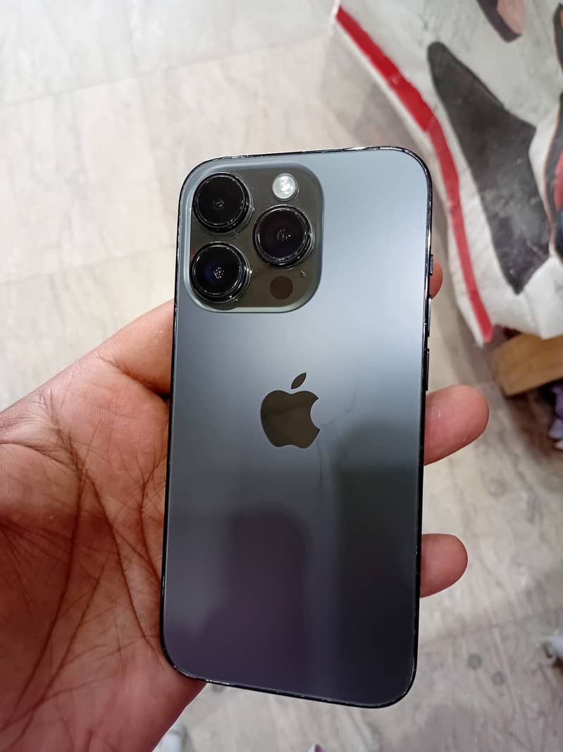 iPhone 14 Pro 3