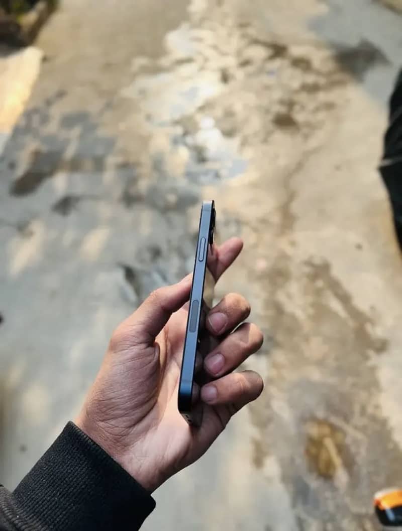 Iphone 12 2