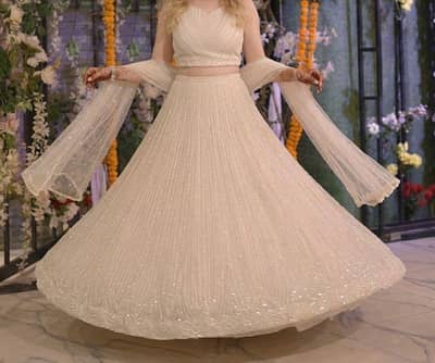 Custom lahenga
