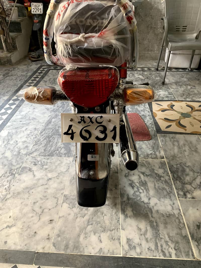 united 24/25 model 16