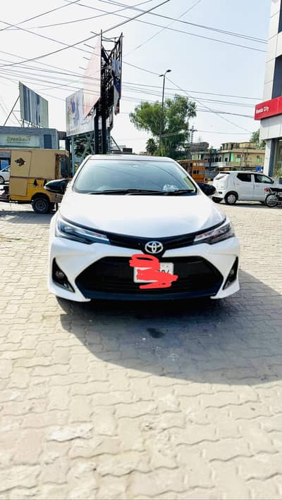bumper to bumper orignal Toyota Corolla altas with Sun roof special