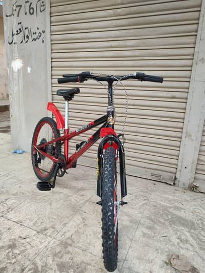 Giant Bicycle For Sale My Whatsapp Number 0370_3660452