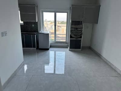 1 Bed Semi Furnished Apartment For Rent In Bahria Town Lahore
