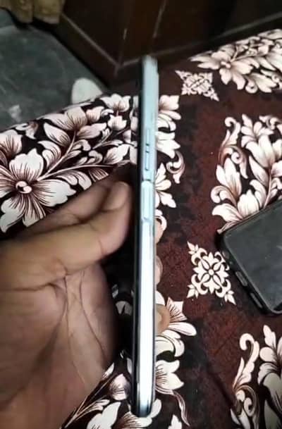 vivo y21 64/4gb