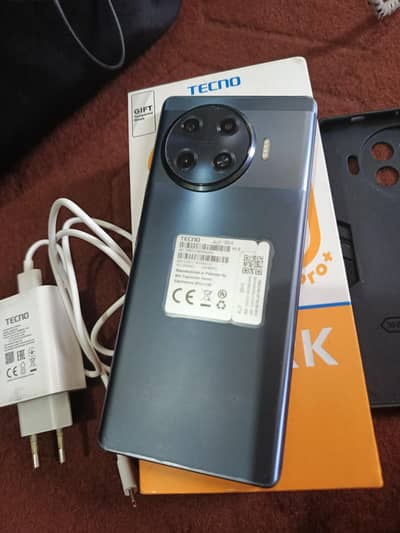Tecno Spark 20 pro Plus