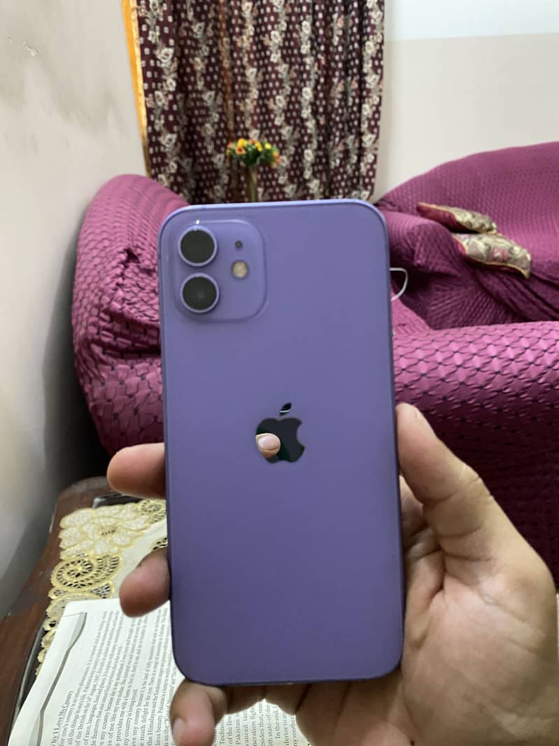 iPhone 12 2