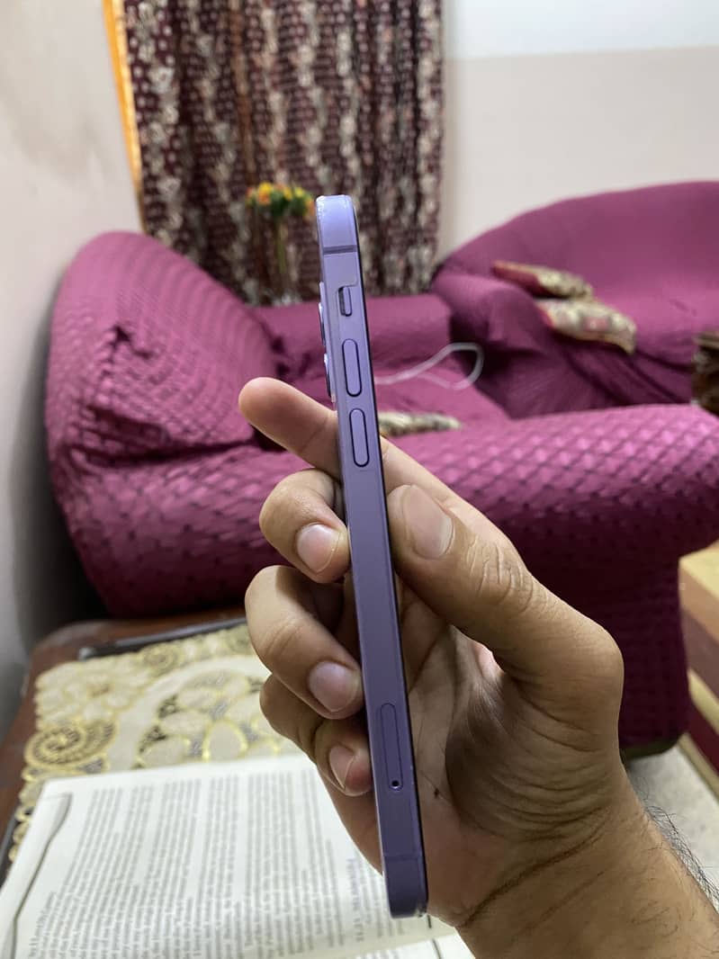 iPhone 12 5