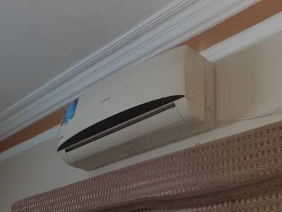 KENWOOD HISENSE 01 TON