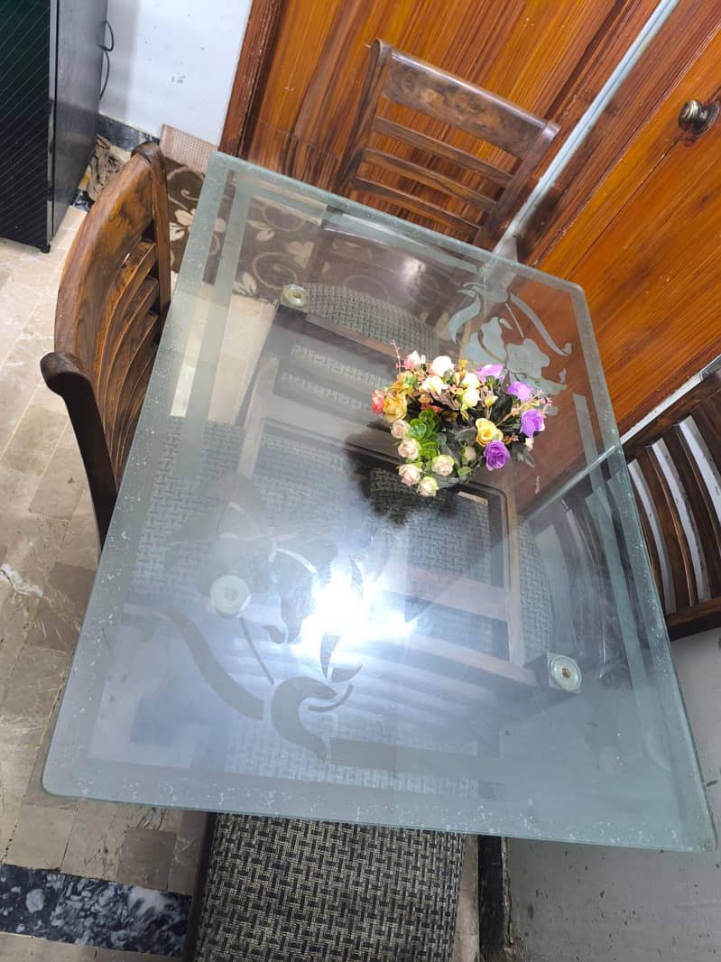 4 seater Dining Table 2
