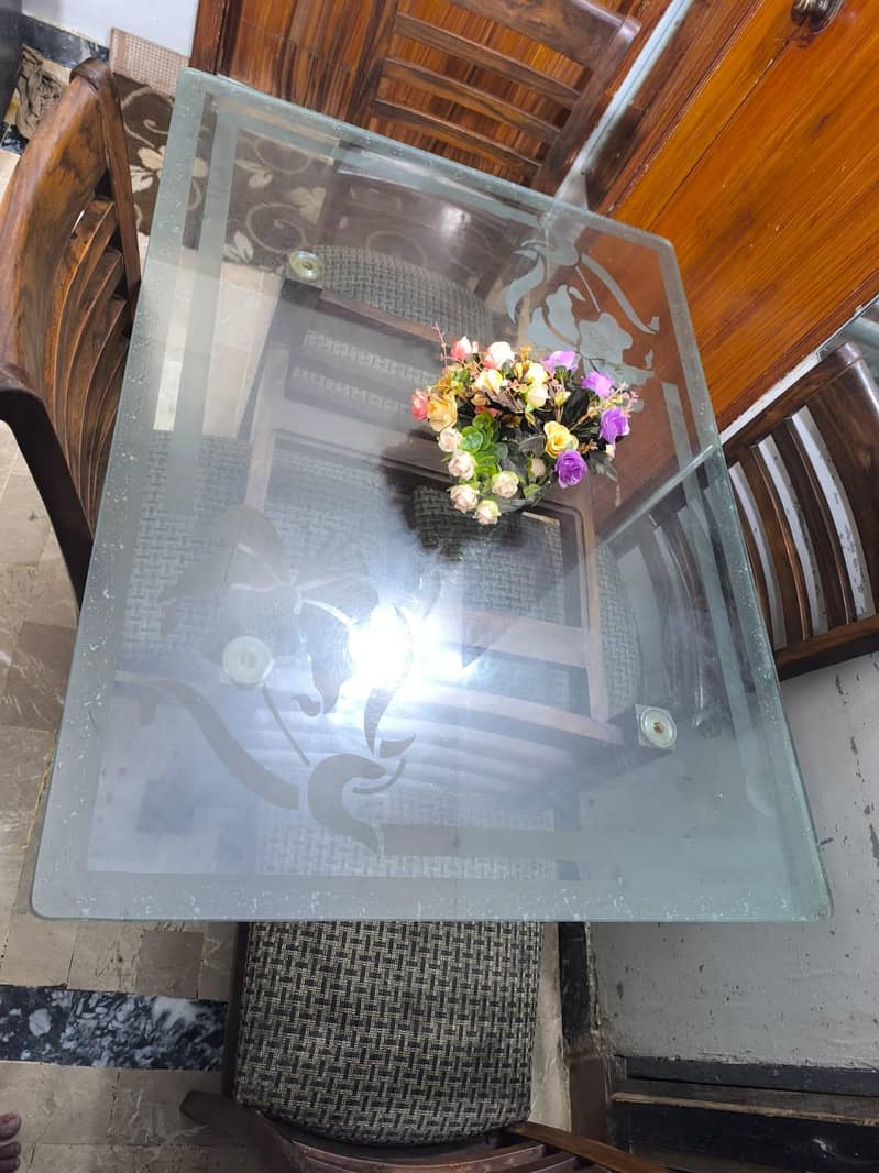 4 seater Dining Table 4
