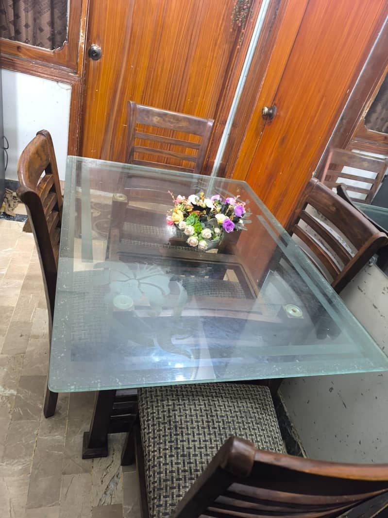 4 seater Dining Table 5