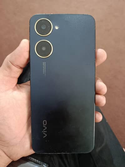vivo y03 4+4/128 all ok hai box nahi hai only phone hai