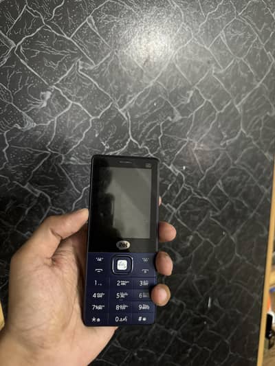 Itel hotspot phone dual sim new condition