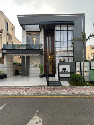 0 Marla Brand New Lower Portion with Gas Available For Rent In Bahria Town Lahore