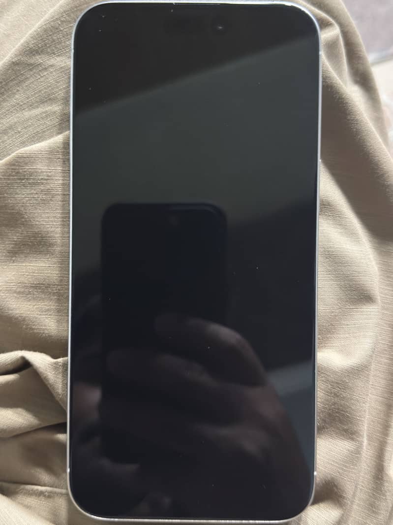 iPhone 15 pro max 1
