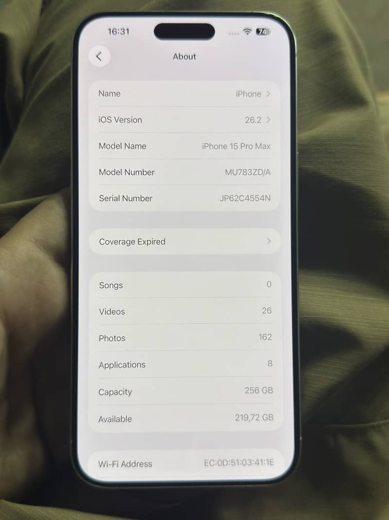 iPhone 15 pro max 2