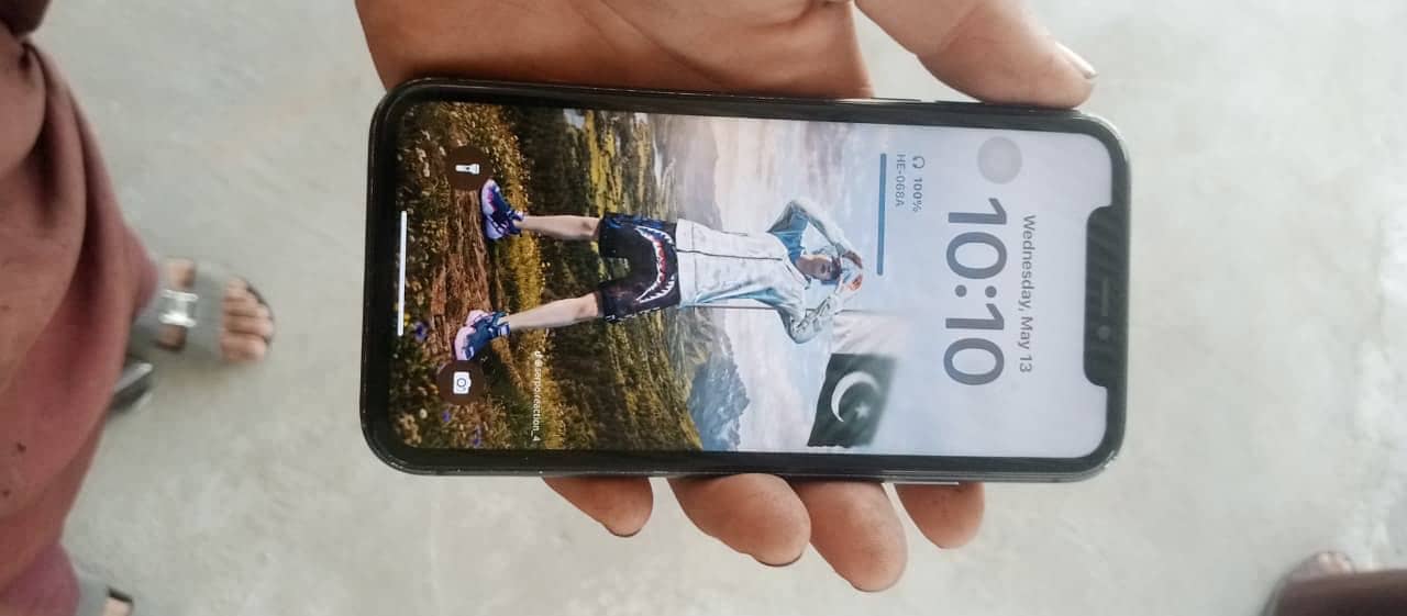 iPhone 11 2