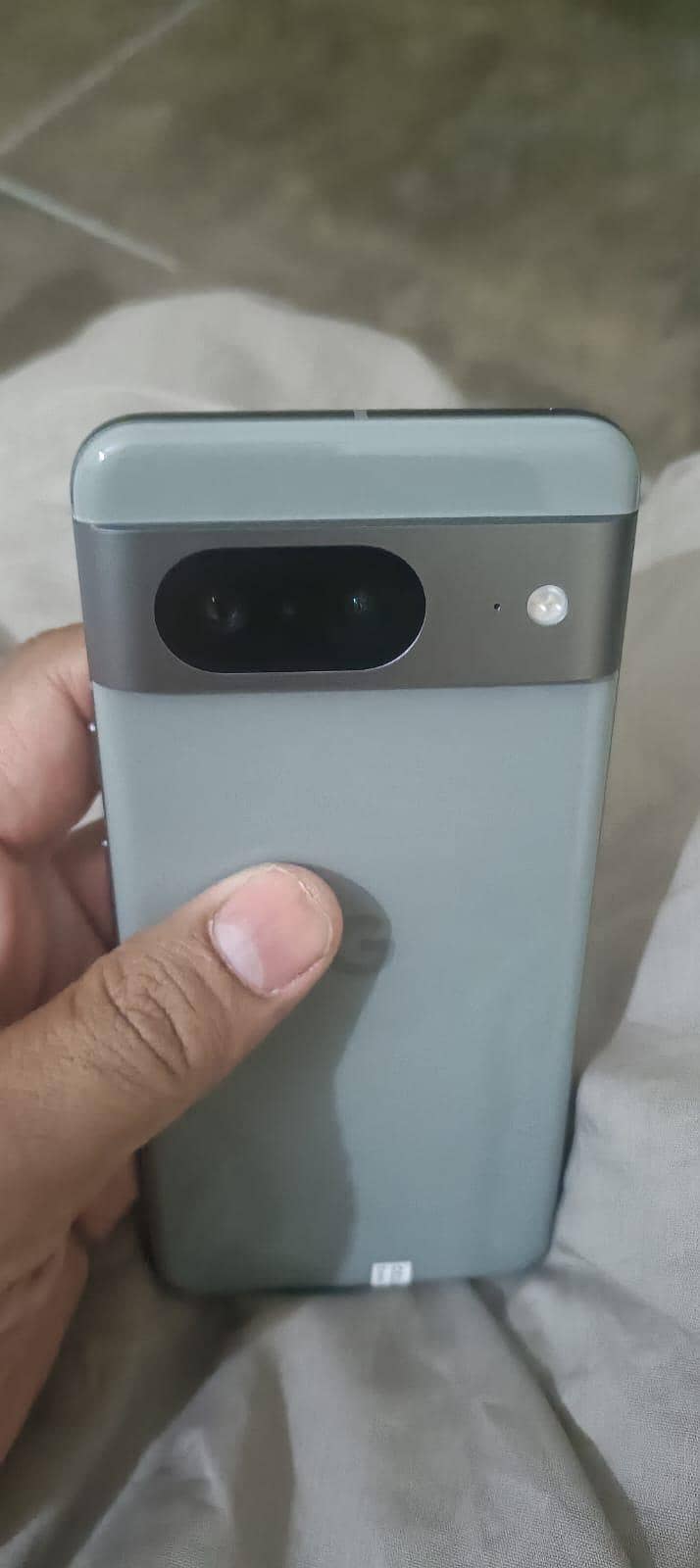 Google pixel 8a 5