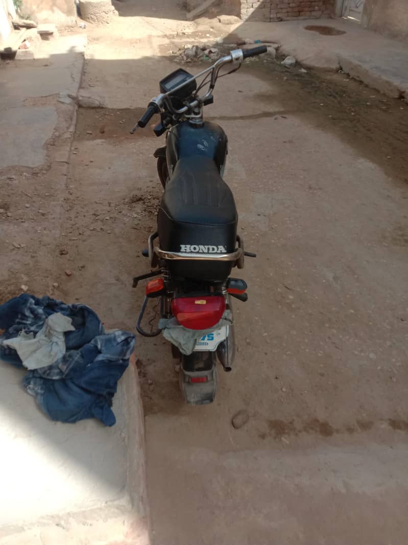 unique 70cc 2011 10