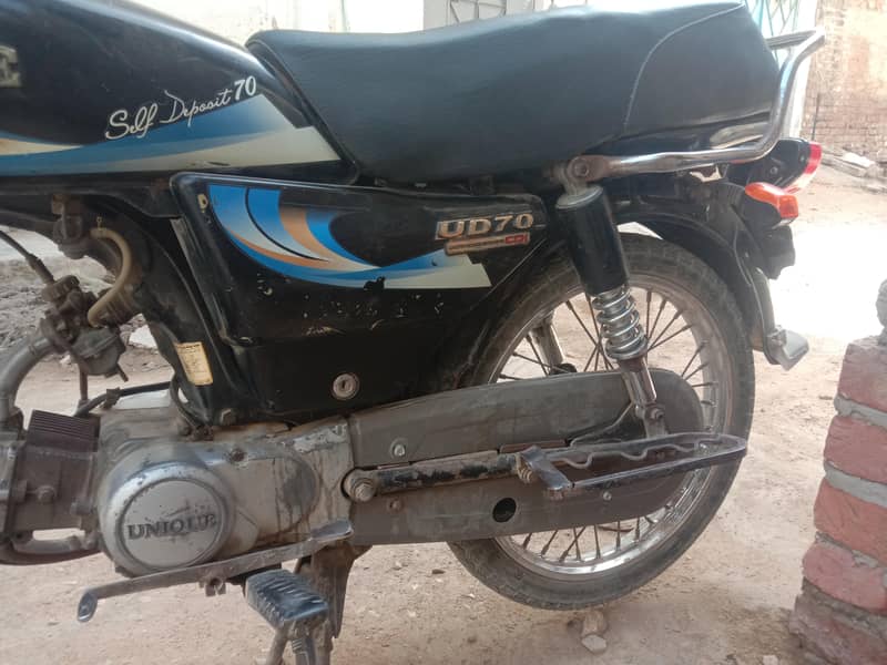 unique 70cc 2011 12