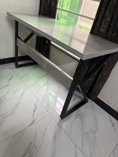 Study table for sale
