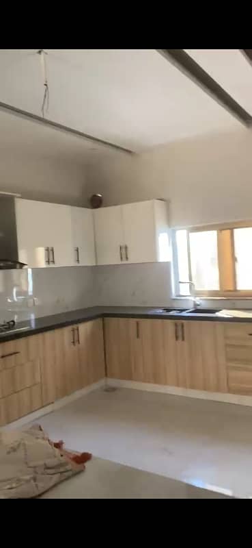 500 Square Yards Villa In Bahria Town - Precinct 4