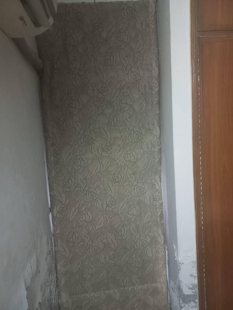 Blinds available 4