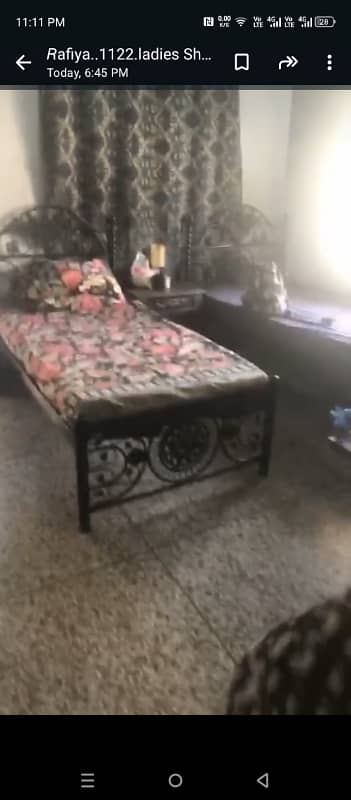 30000. ladies furnished sharing rooms available for rent 4 floor gulshan block 16. erum centre iftikhar estate