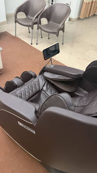 JC Buckman Full Body Massage Chair Body Massager .