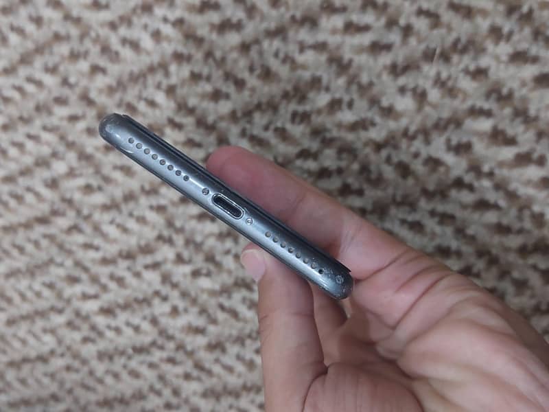 iPhone 8 Plus 5