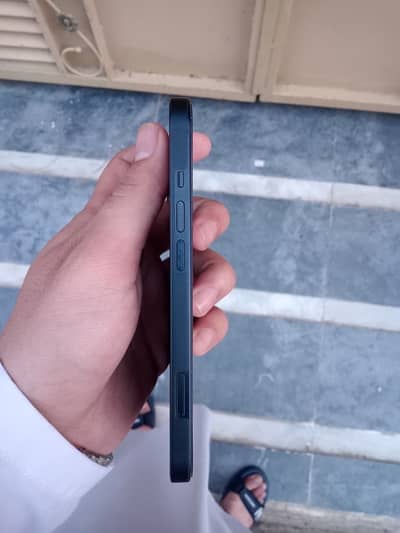 iphone 13 jv